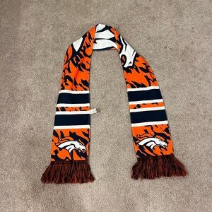 FOCO Denver Broncos Scarf